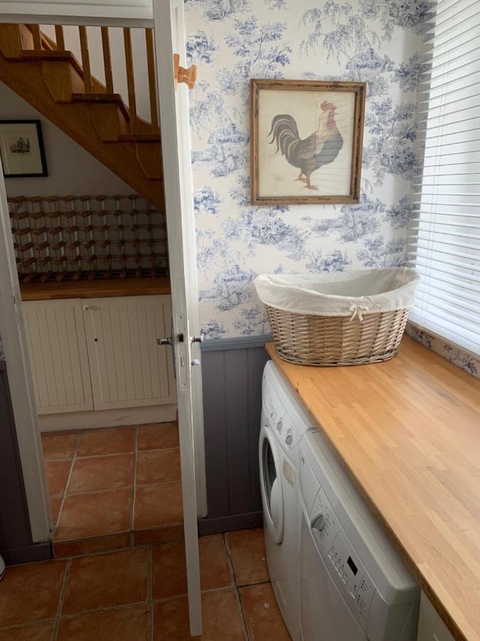 Entire Farm House Stay, La Gerouardiere Barenton Luaran gambar